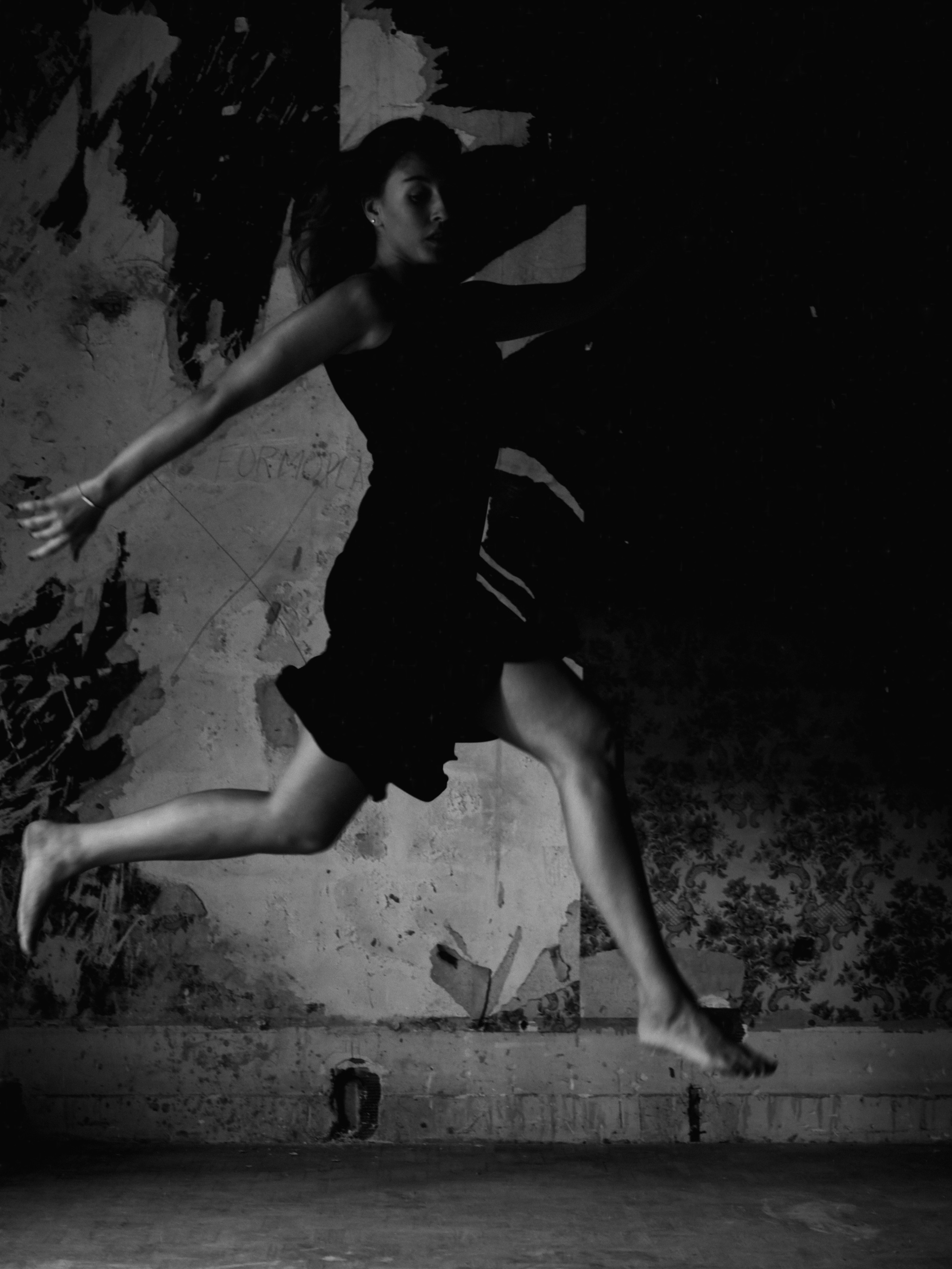 Movement, Summer 26, Château de Fontager