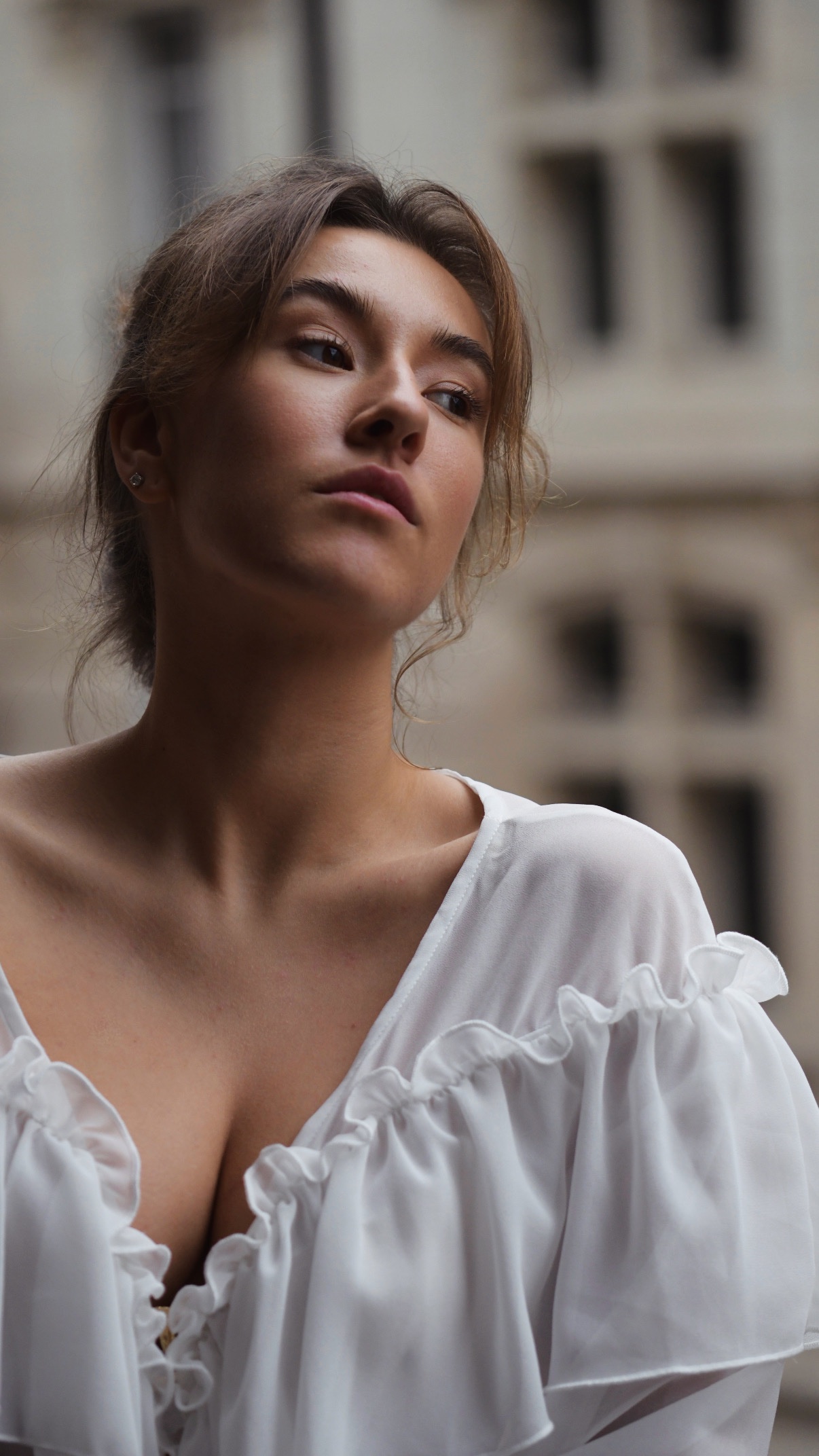 Close, Paris